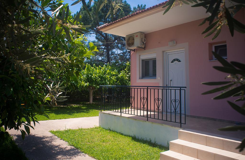 Lemi Apartments Ríza Exterior foto